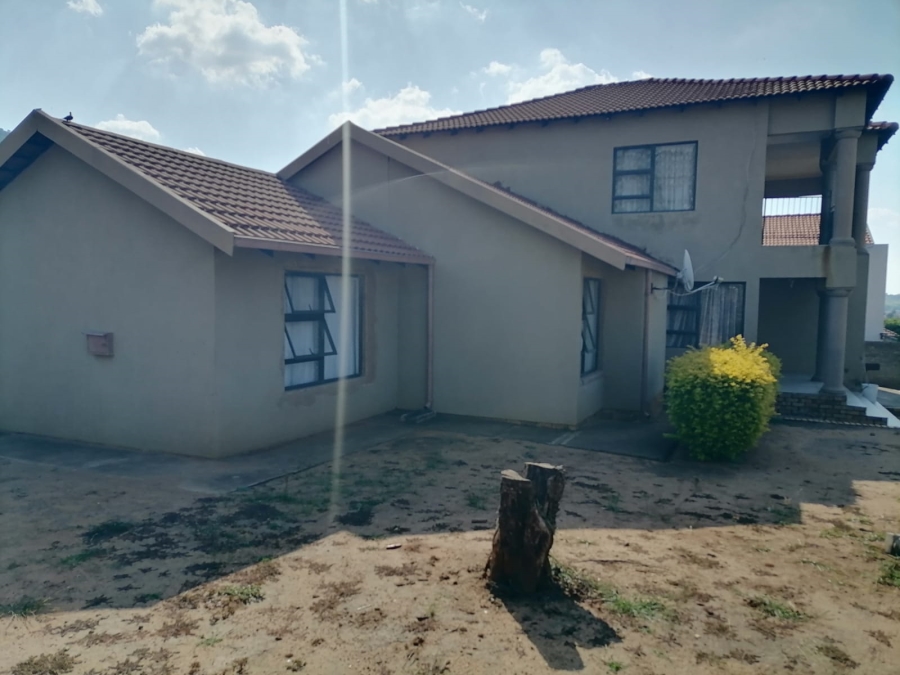 5 Bedroom Property for Sale in Tlhabane West North West